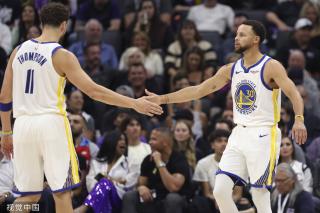 中顶尖的球 中顶尖的球